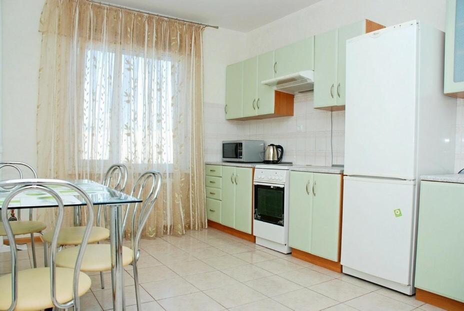 קייב 2-Komnatnye Apartamenty Alladin - Pozniaki מראה חיצוני תמונה